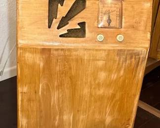 Very RARE ‘MAGNATONE’ Coin Radio Circa 1940s * Was Used In Motels & Public Spaces