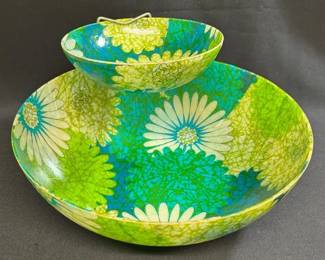 Vintage Molded Fiberglass Chip & Dip Set *