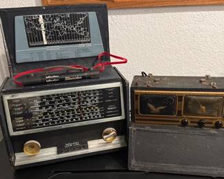 Hallicrafters World-Wide Shortwave TW1000 & Mighty Monarch Of The Air * Both Working!