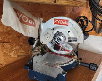 Ryobi compound mider saw