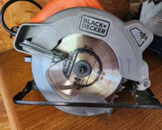 Black and decker circular saw