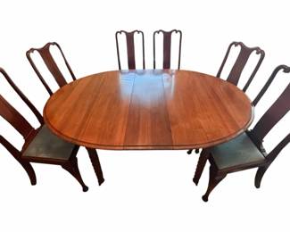 Vintage Dropleaf Dining Table With Chairs