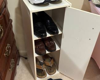 Shoes & shoe rack