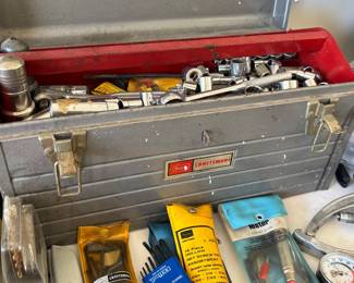 Craftsman tool box