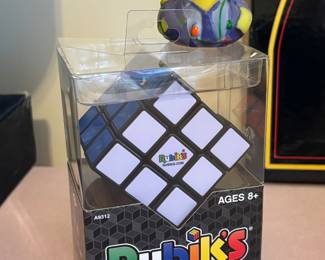 Hasbro Gaming Rubik's Cube