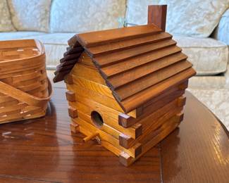 Log cabin bird house