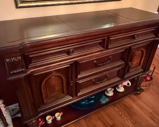 Fairmont Designs Traditional Buffet Sideboard