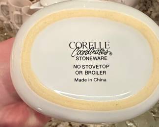 Corelle Coordinates Stoneware - Shadow Iris Pattern