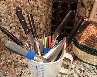 Assorted Kitchen Utensil Lot in Measuring Cup