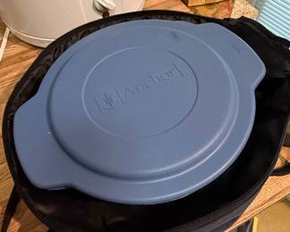 Anchor Hocking Bake 'N Take Insulated Tote Set with 3-Quart Casserole Dish