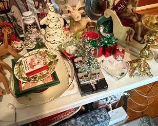 The Christmas Shoppe Metal Tabletop Tree Decoration