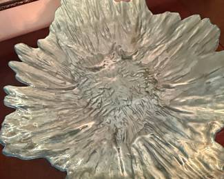 Art Glass Center Flower Bowl Iridescent Ombré Green Blue Pearl Finish