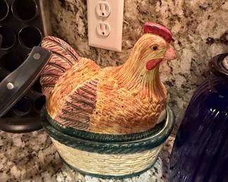Vintage Ceramic Hen on Nest Tureen