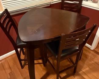 Triangular Counter-Height Pub Table Set with Slat-Back Stools