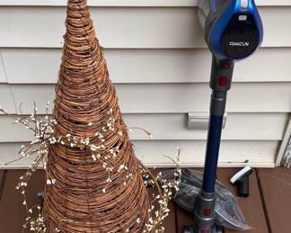 QIKCLN Cordless Stick Vacuum Cleaner and Decorative Wicker Cone Tree