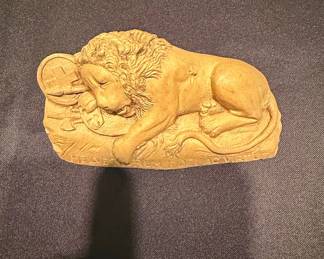 Vintage Carved Wood Lion of Lucerne Plaque