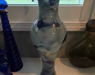 Art Glass Vase Lavorazione Blue White Swirl