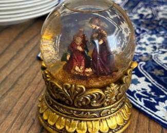 Nativity musical snow globe