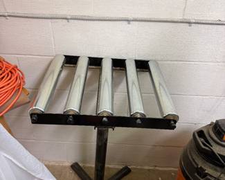 5-roll adjustable conveyor roller table