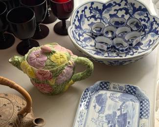 Vintage Blue and White Porcelain Bowl and tray, Majolica style teapot