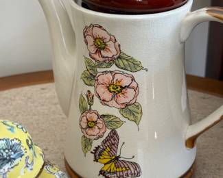 Lovely Vintage Floral Pot