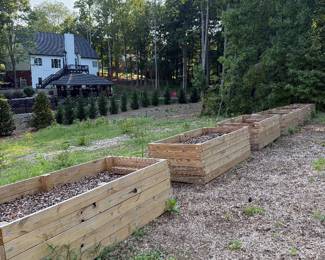 6 raised garden beds