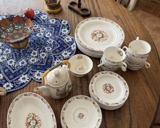 vintage Harmony House "Fairfax" pattern dinnerware