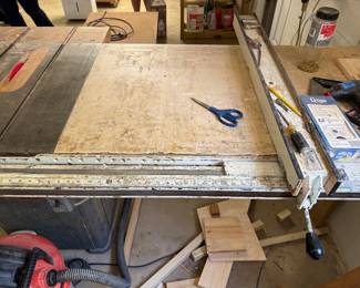vintage Craftsman table saw, wooden extension table, aftermarket fence system (guide rails)