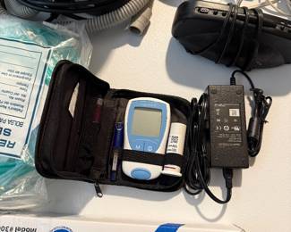Roche CoaguChek XS coagulation meter