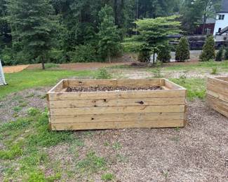 6 Raised Garden beds