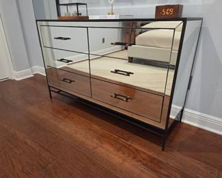 Mirrored 6-Drawer Dresser 56"wide X 18"deep X 35"tall