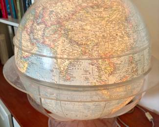 Lighted globe