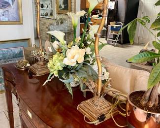 Another beautiful console with the monkey lamps