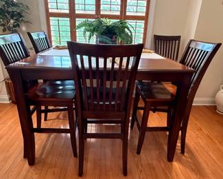 East West Furniture 5-Piece Mahogany Finish Solid Wood Top Dining Room Set