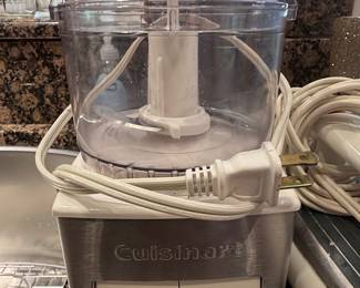 Cuisinart Pro Classic 7-Cup Food Processor