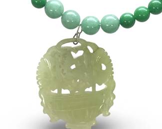 Vintage Chinese Jade Pendant Bead Necklace