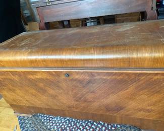 Lane Cedar Chest