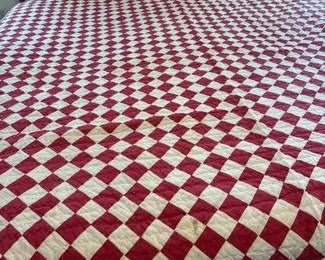 King Size Red And White Checked Quilt Reversible