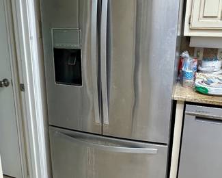 Whirlpool Refrigerator 