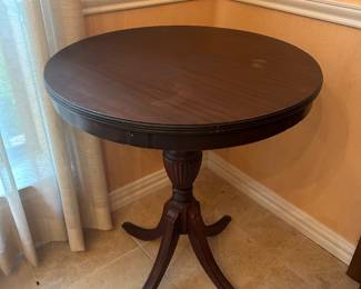 Vintage Pedestal Side Table