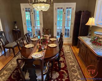 HENREDON Chinoiserie Style Dining Room Table Set