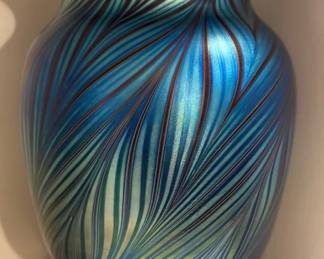 Orient & Flume Pulled Feather Art Glass Vase