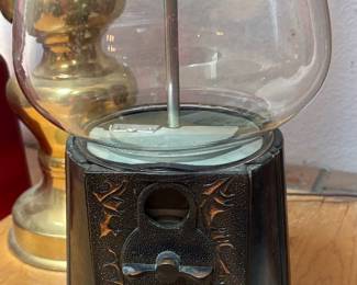 Gumball machine