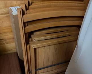 Wooden Folding Chairs (4)