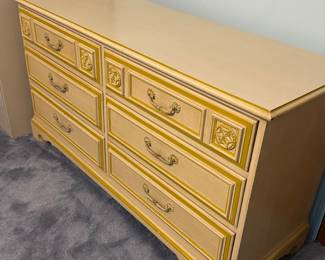 Van Leigh pristine vintage dresser