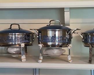 Blue Willow Chafing Dishes Set