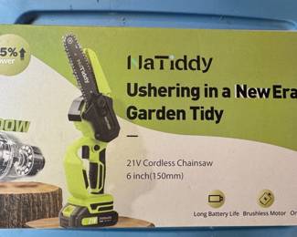 NaTiddy Inch Cordless Mini Chainsaw