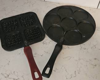 Waffle and Pancake Pan Set