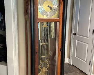 Classic furniture. Many traditional clocks.