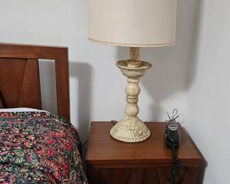 Broyhill Brasilia Pair Nightstands